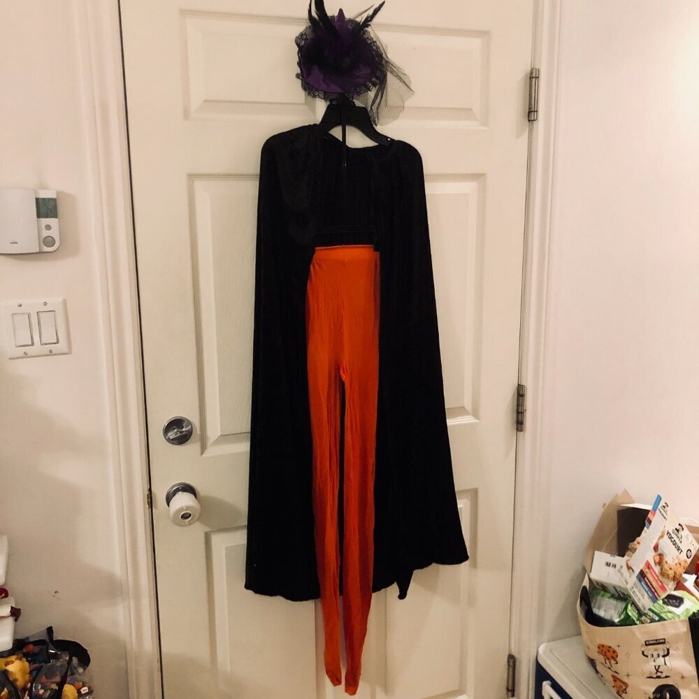 [Women Witch One-Size] Halloween Costume Set Velvet Cape Orange Tights Hat Clip - Picture 2 of 6